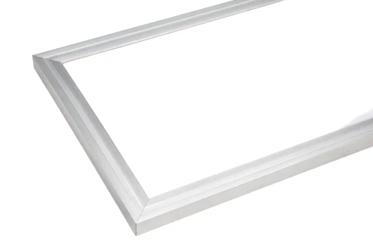 LED čipy SMD panelu Q-Classic long 1200x300mm — účinnost 140lm/W, životnost 50 000h